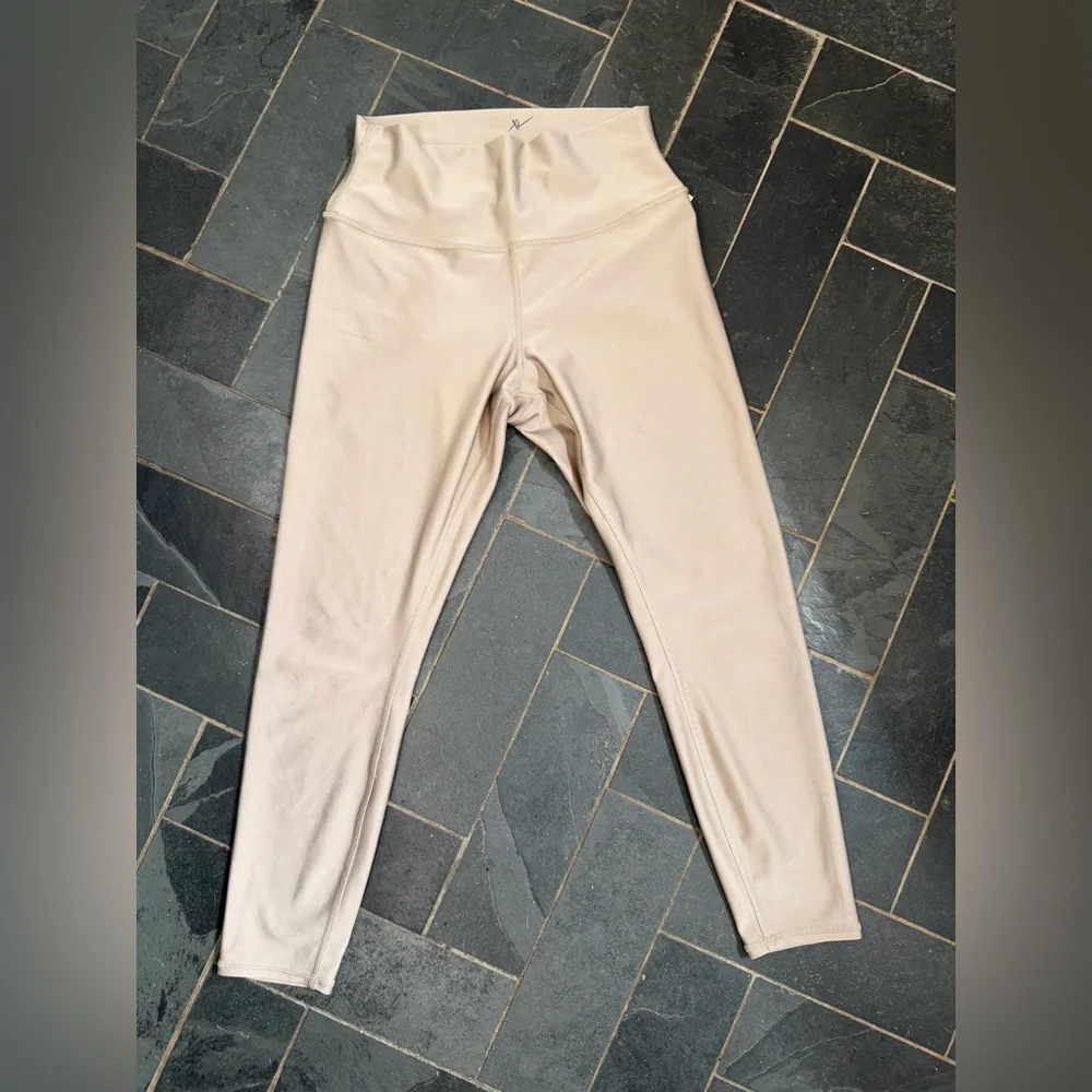 Alo High-Waist Airlift Leggings color is gravel taupe size large - Picture 6 of 6
